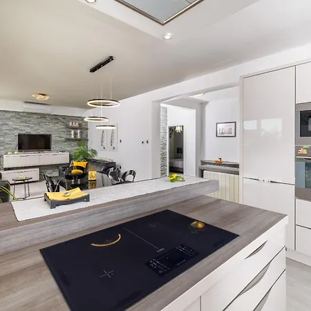 Apartmani Visnja Crikvenica Exterior photo