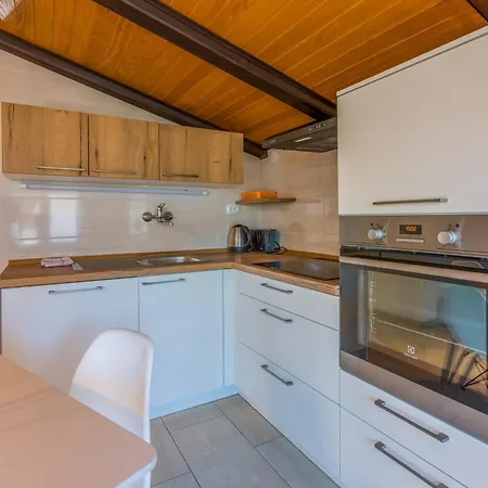 Apartmani Visnja Crikvenica Exterior photo