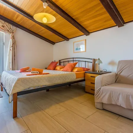 Apartmani Visnja Crikvenica Exterior photo