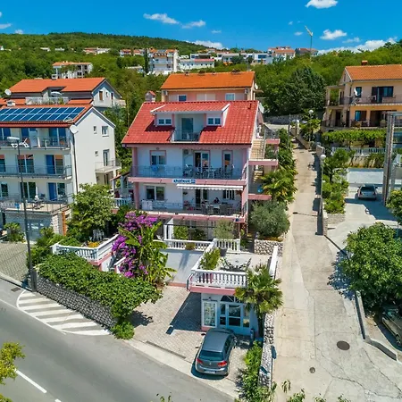 Apartmani Visnja Crikvenica Exterior photo